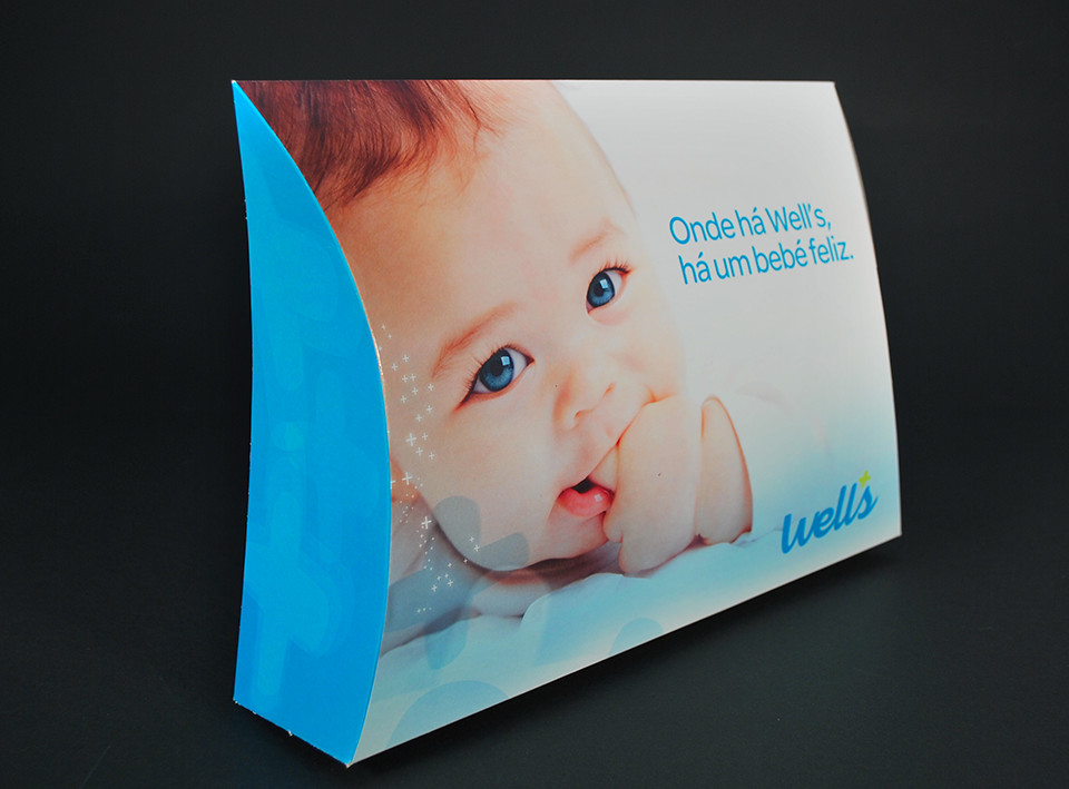 wells baby gift box packaging design by avantia.design