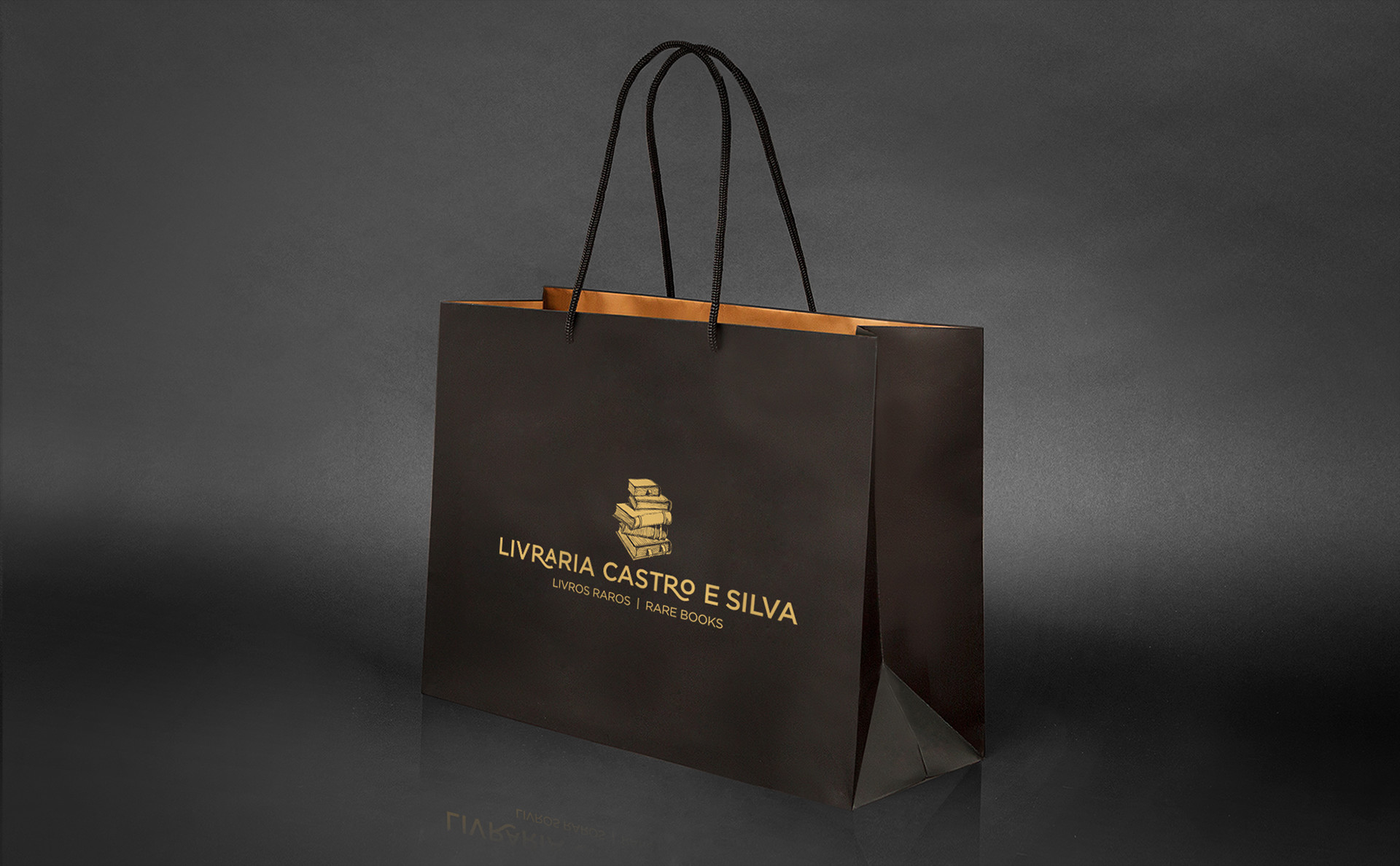 castro e silva rare bookstore premium paper shopping bag design by avantia.design